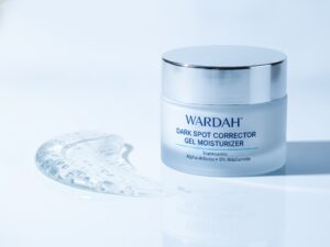 (90)NA18240100345 Wardah Tranexamic Alpha-Arbutin + 5% Niacinamide Dark Spot Corrector Gel Moisturizer