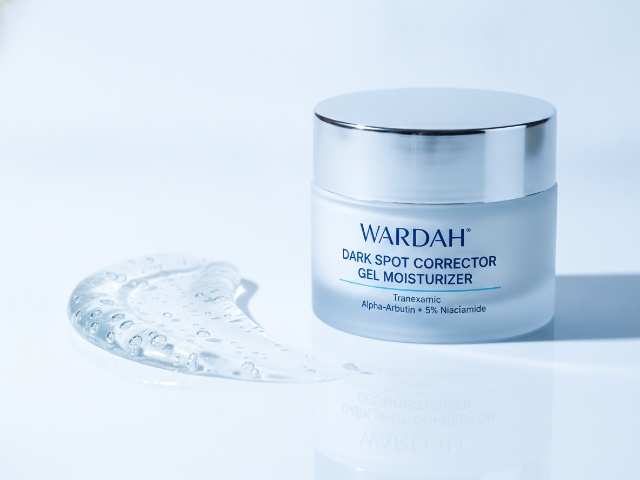 (90)NA18240100345 Wardah Tranexamic Alpha-Arbutin + 5% Niacinamide Dark Spot Corrector Gel Moisturizer